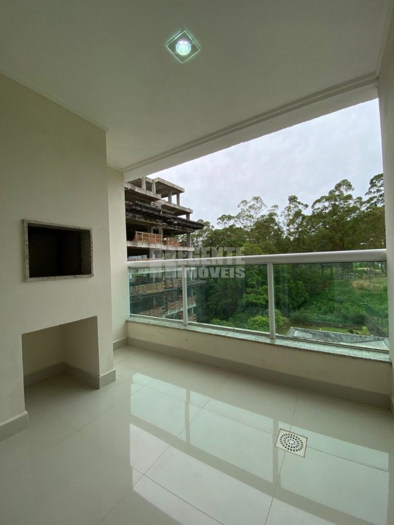 Apartamento 2 quartos no Pantanal em Florianópolis - Foto 3