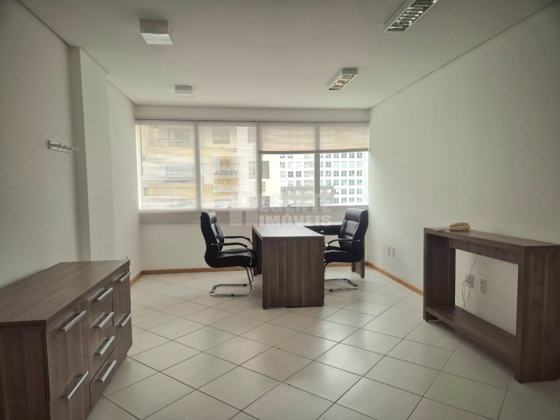 Commercial Office for Sale in Trindade Neighborhood, Florianópolis - Photo 2