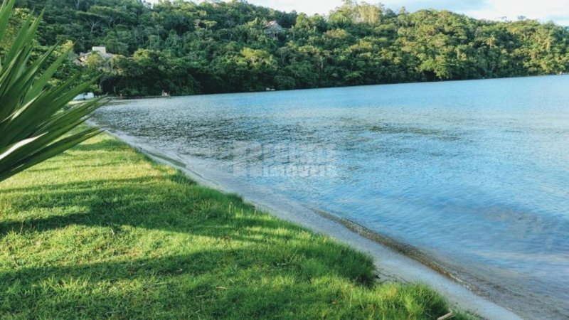 Cobertura 2 quartos no Lagoa da Conceição em Florianópolis - Foto 2