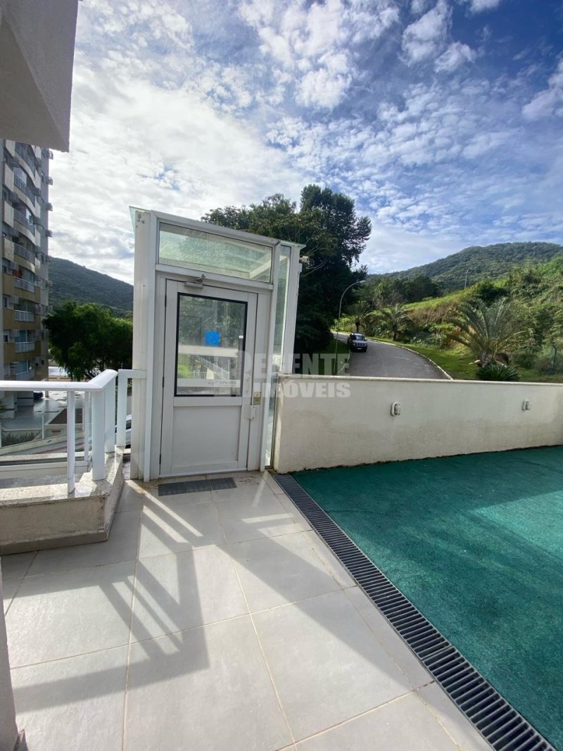 Excelente departamento de 2 dormitorios en alquiler en el barrio Itacorubi! - Foto 16