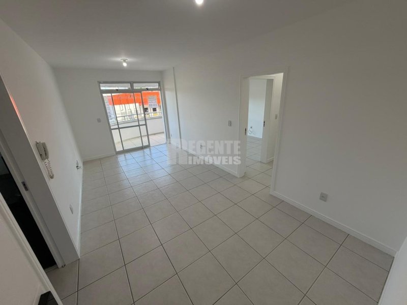 Apartamento 2 quartos no Saco Grande em Florianópolis - Foto 2
