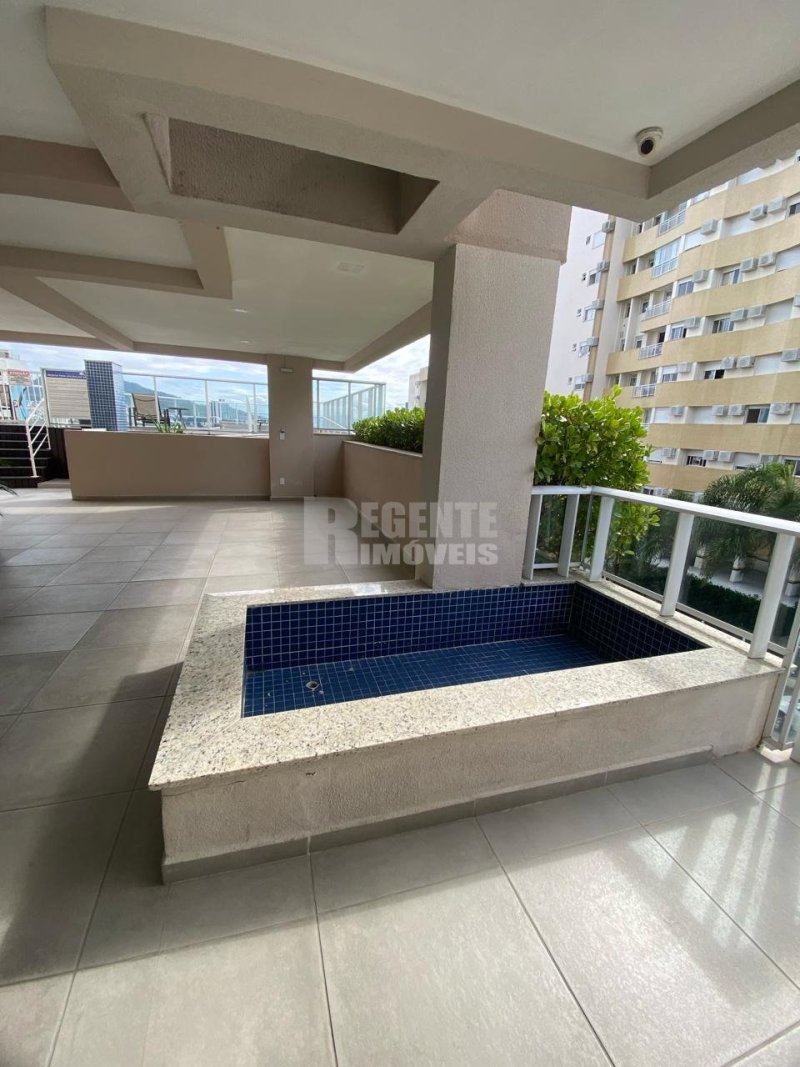 Excelente departamento de 2 dormitorios en alquiler en el barrio Itacorubi! - Foto 18