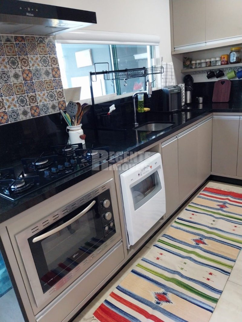 Casa em Condomínio 4 quartos no Canasvieiras em Florianópolis - Foto 6