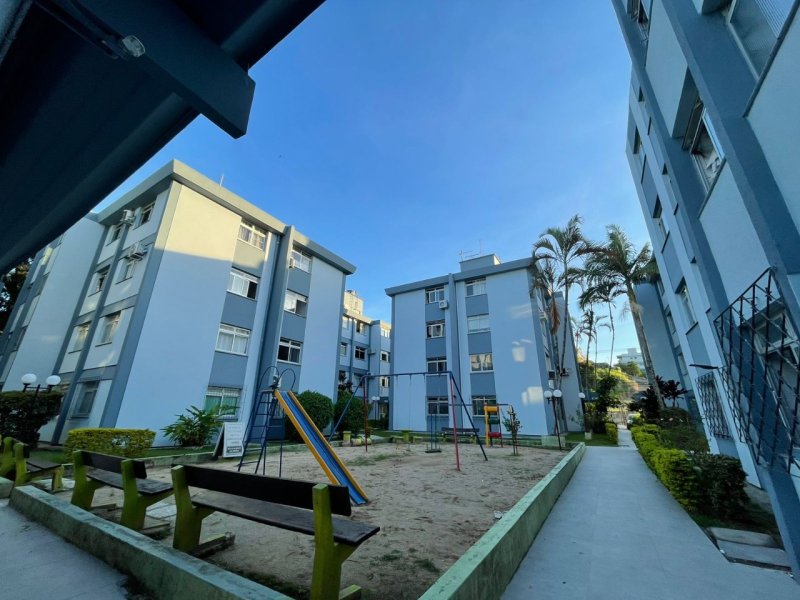 Apartamento 2 quartos no Estreito em Florianópolis - Foto 2