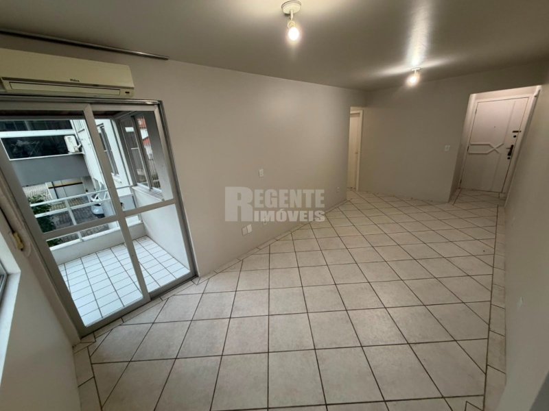 Apartamento 2 quartos no Trindade em Florianópolis - Foto 2