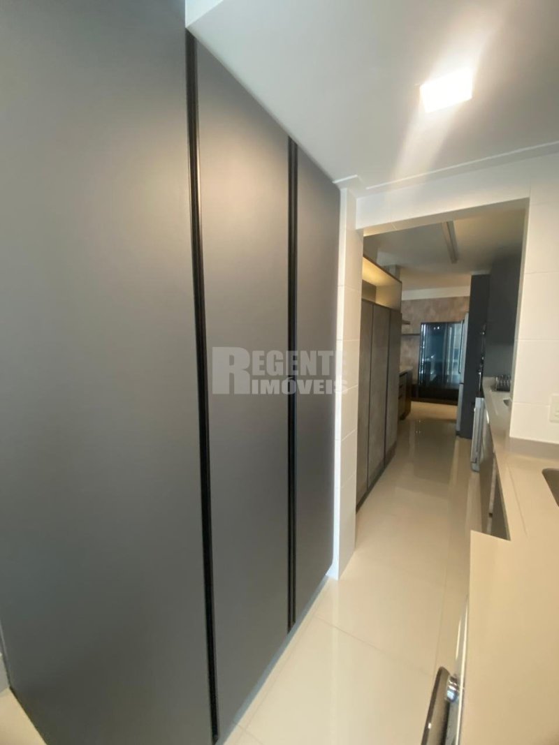 Apartamento 2 quartos no Beira-mar em Florianópolis - Foto 14
