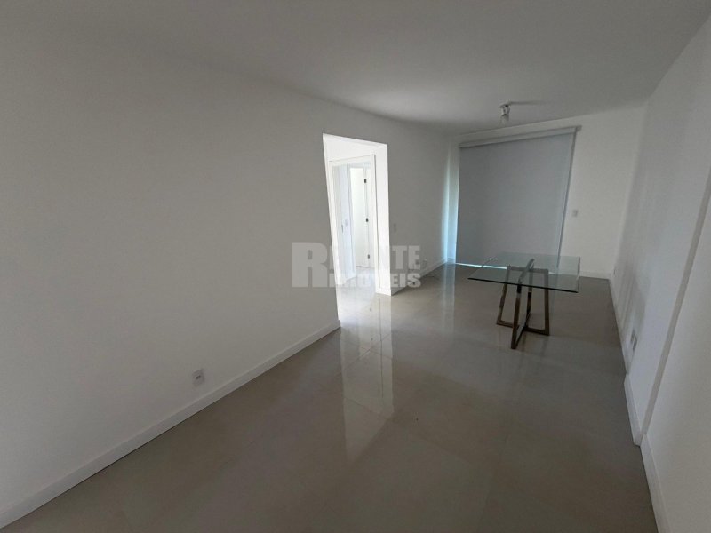 Apartamento 2 quartos no Pantanal em Florianópolis - Foto 3